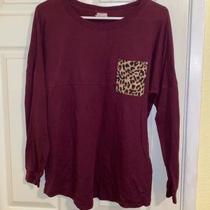 🎀 2/ $15 Pink Victorias Secret Shirt